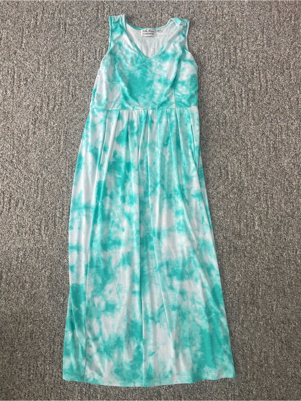 Vintage tie dye maxi dress
